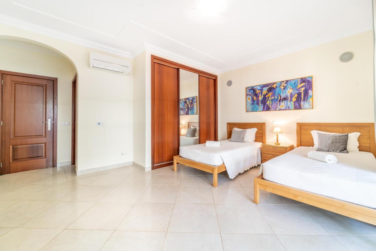 Villa Thetis By Atlantic Places Αλμπουφέιρα Εξωτερικό φωτογραφία